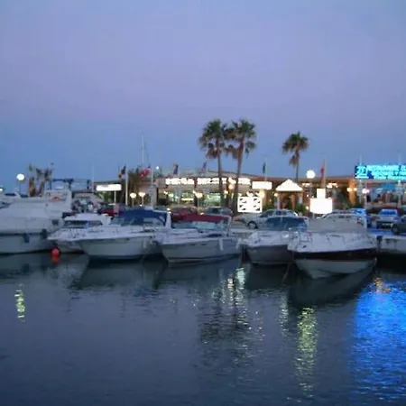 Luxury 250 M2 Penthouse Apartment Marbella